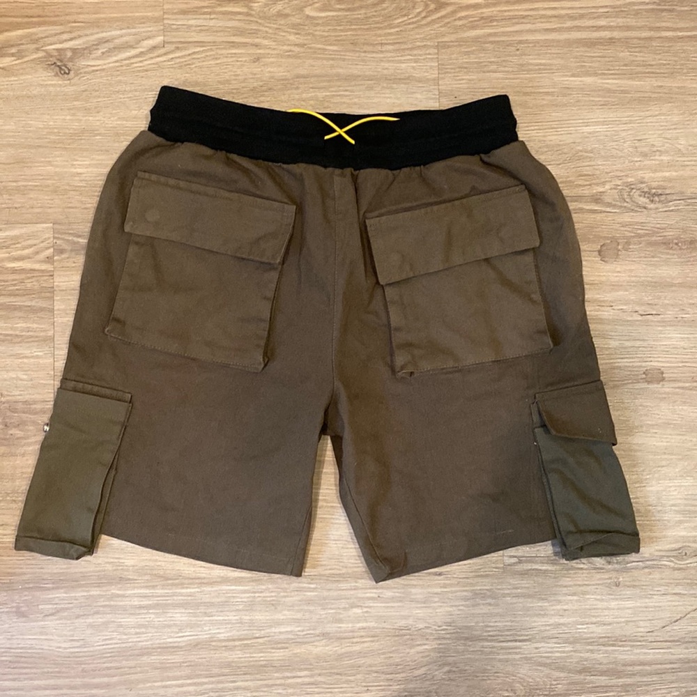 Rhude inspired MNML Brand Shorts - Large